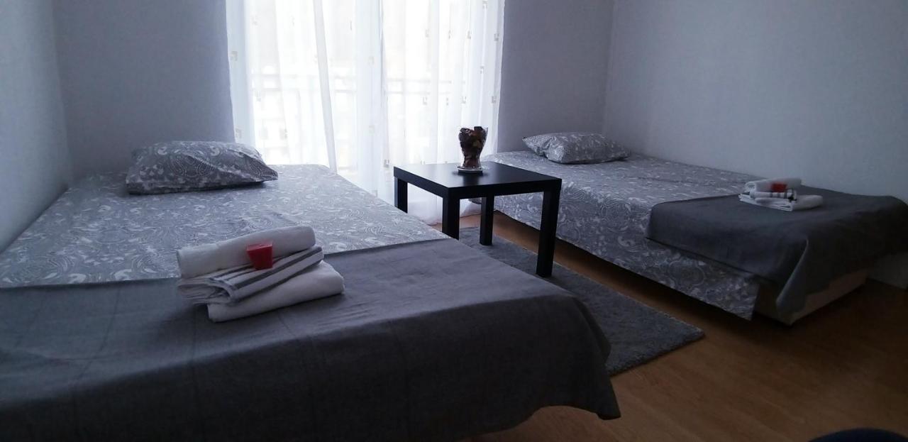 Apartment Sajra Kulen Vakuf Kültér fotó